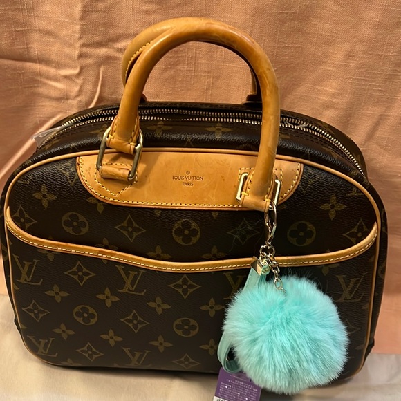 Pre loved authentic LV Trouville - Picture 3 of 13